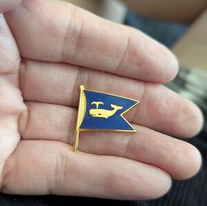 Source Unknown Gold and Blue Whale Flag Pin